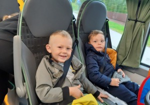 Kubuś i Franio w autobusie