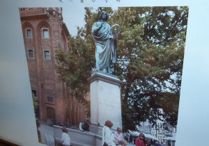 Zdjęcie pomnika Kopernika