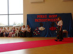 "Piękna nasza Polska cała" - pokaz mody patriotycznej