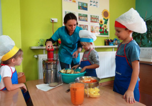 Dzieci małymi kucharzami