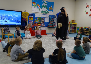 Zorro przedstawia się dzieciom