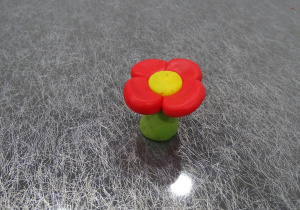 kwiatek z modeliny