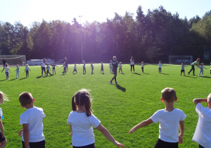 rozgrzewka na stadionie