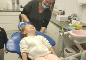 Iga na fotelu dentystycznym