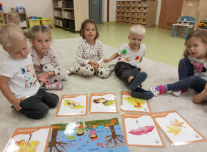 Projekt edukacyjny „Autumn is here!”