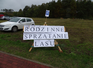 V edycja rodzinnego sprzątania lasu " Las blisko nas"