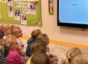 Projekt edukacyjny „Kolorowy świat owoców i warzyw” - październik