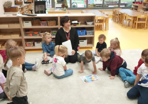 Rozmowa z dziećmi na temat bajki