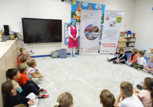 01 Powitanie dzieci z Wróżką