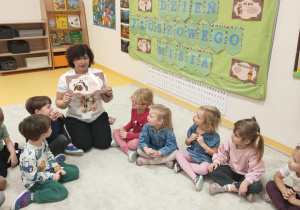Dzieci rozpoznaja bajkowe misie