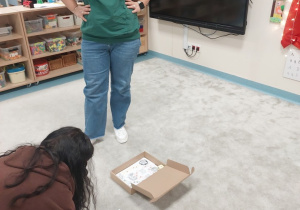 Panie wybierają nagrodzone prace