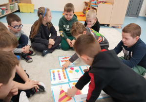 Starszaki poznają słówka