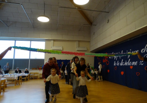 Zabawa - Kamienny mosteczek