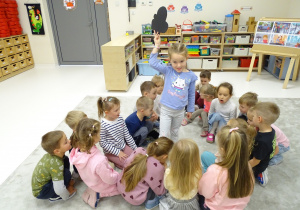 21 Dzieci podczas zabawy