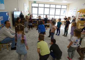 06 Dzieci podczas zabawy