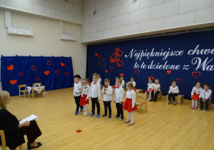 05 Dzieci deklamują wiersze