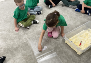 Zabawa w paleontologów.