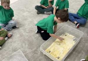 Zabawa w paleontologów.