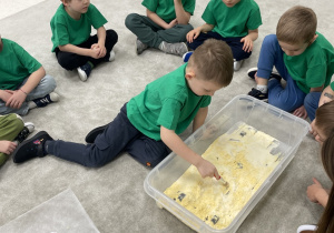 Zabawa w paleontologów.