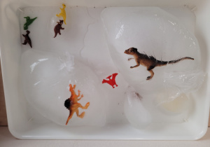 Lodowe jaja dinozaurów