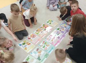 Kolorowy świat owoców i warzyw - styczeń