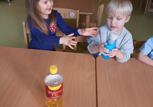 Potrząsamy butelką