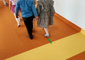 wyprawa na plac zabaw