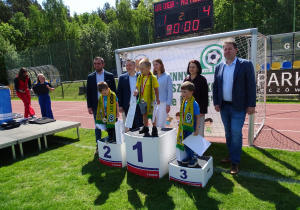 3-latki na podium