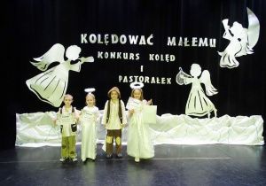Wspólne zdjęcie Miłosza, Leny, Szymona oraz Izy.